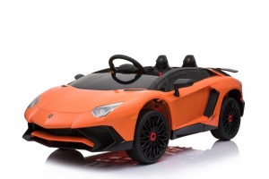 Lamborghini Aventador SV, Kinderauto orange schräg vorne